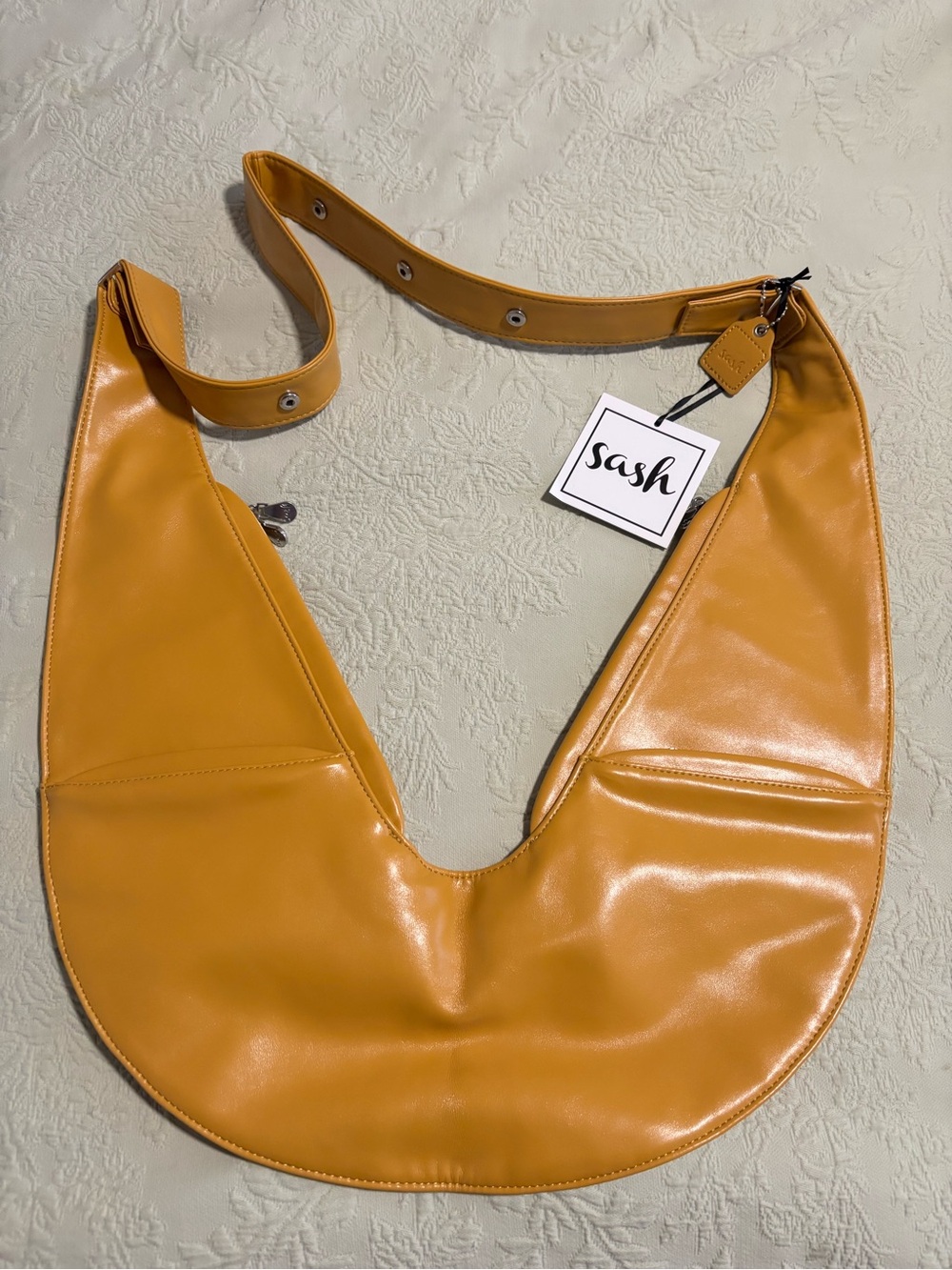 Sash Bag Women's Crescent Shoulder Bag Turmeric NWT India Holiday